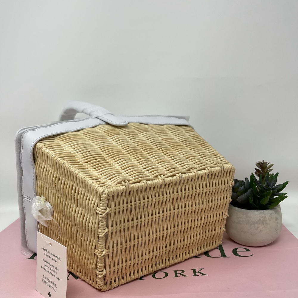 Kate Spade Picnic in the Park Basket and Wallet - Picture 5 of 16